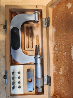 Screw Thread Micrometer 2 - 3" With 4 Anvil
