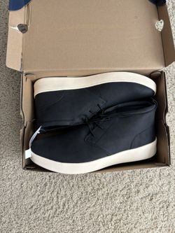 Izod Shoes