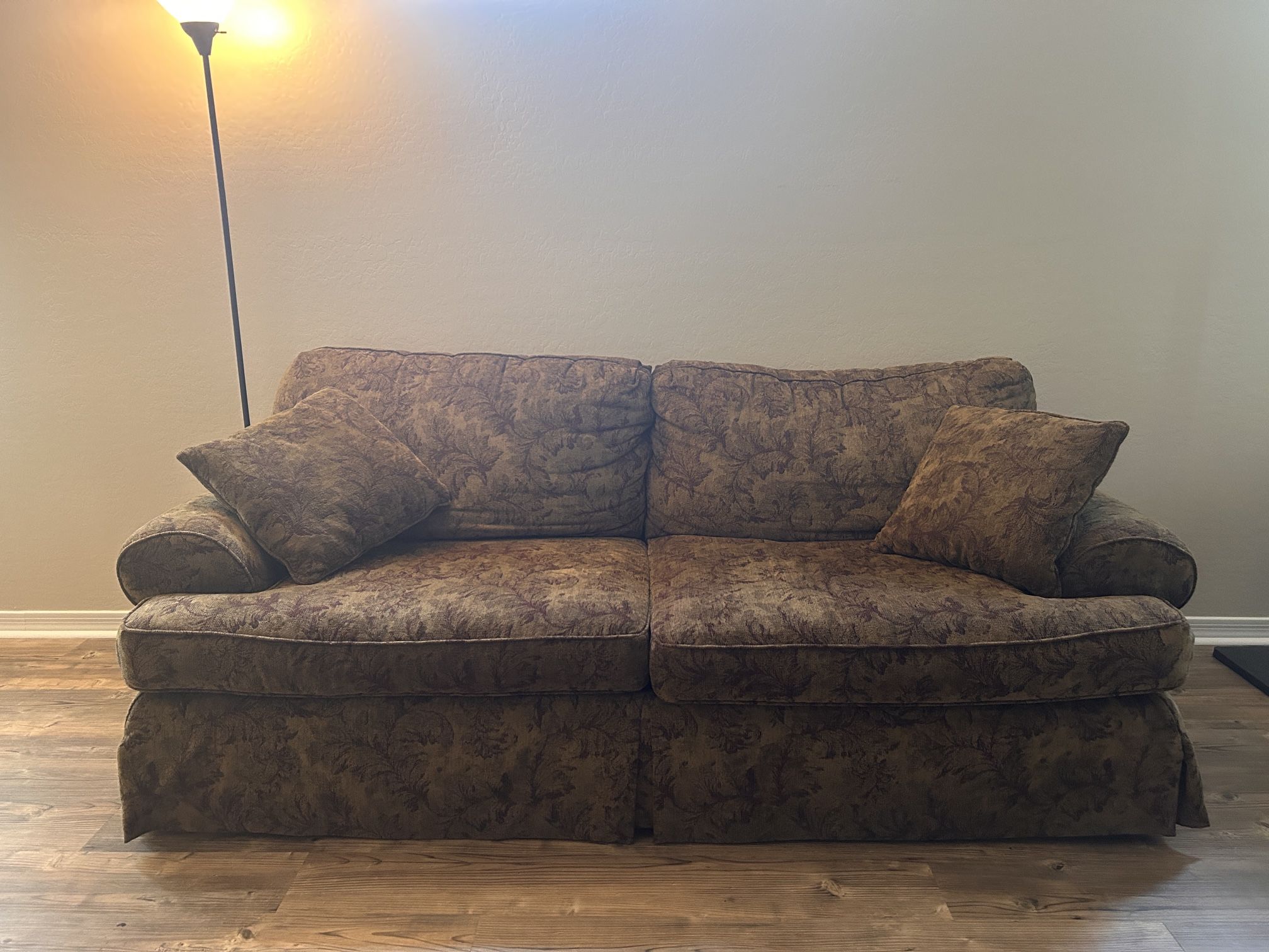Couch Free