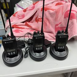 Motorola HT1250 2-Way Radio