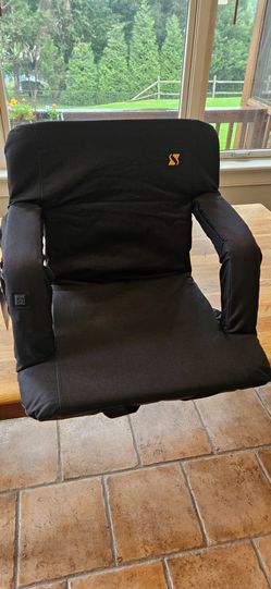 Sitium heated stadium seat