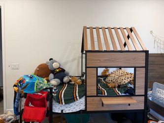 Twin loft bed