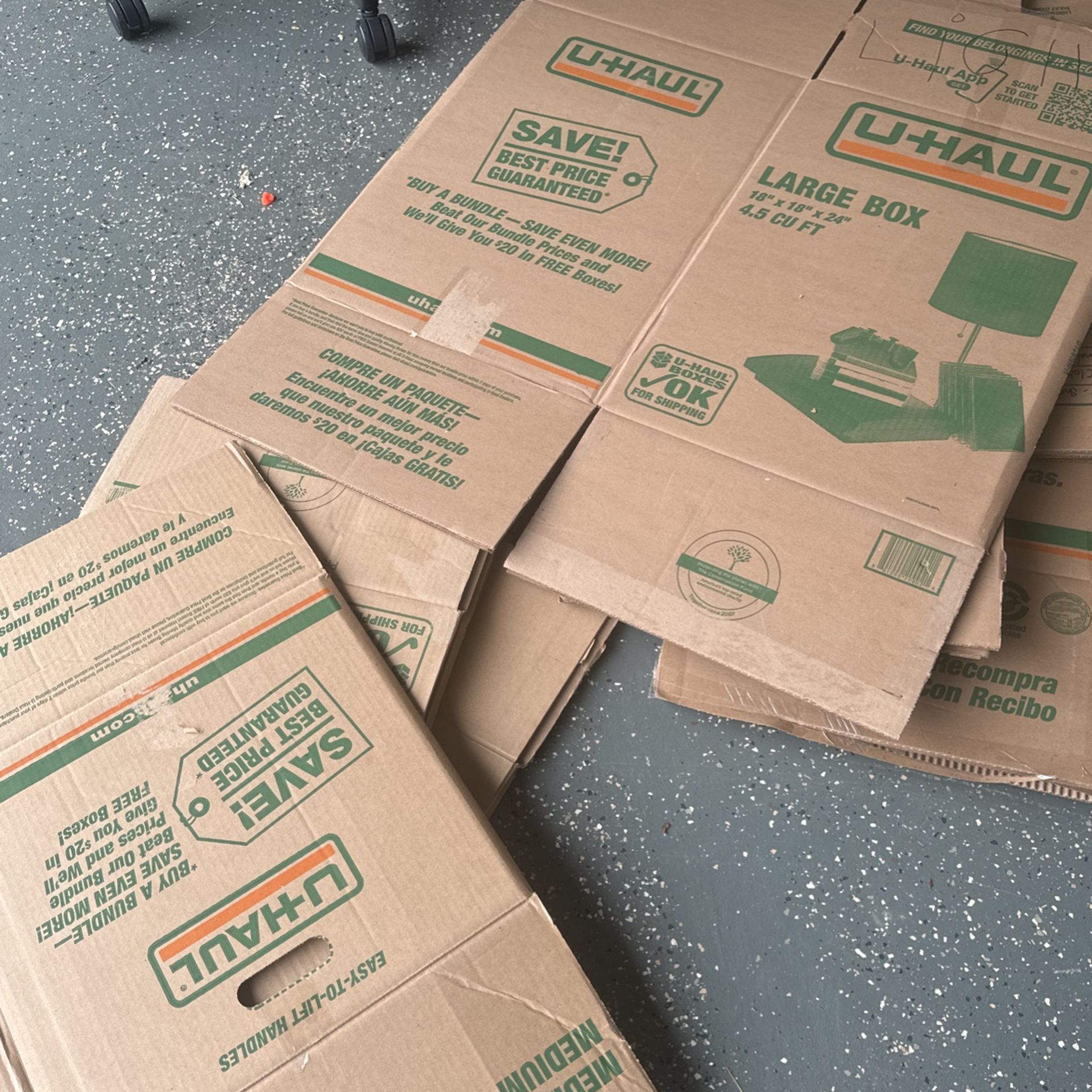 4 Large Uhaul Boxes 3 Medium Boxes for Sale in Kent, WA OfferUp