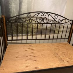 Solid Iron Daybed