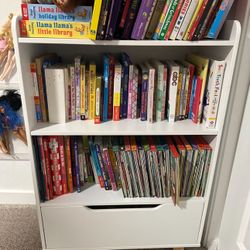 Kids bookshelf