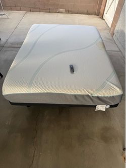 Tempur-Pedic Bed Frame + Mattress