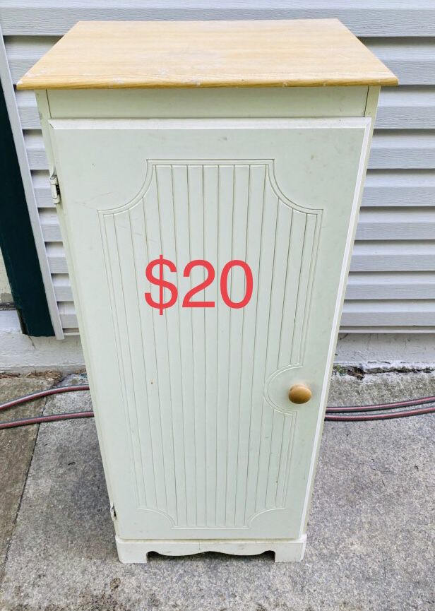 White cabinet - priced to move!