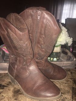 Girls Leather Boots Friday Special $10