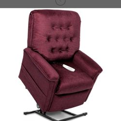 Like New Power Lift Recliner 