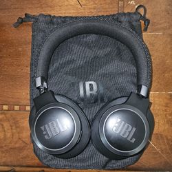 JBL noise canceling headphones 
