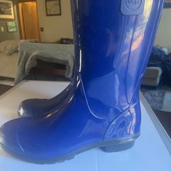 Ugg Boots Size 4