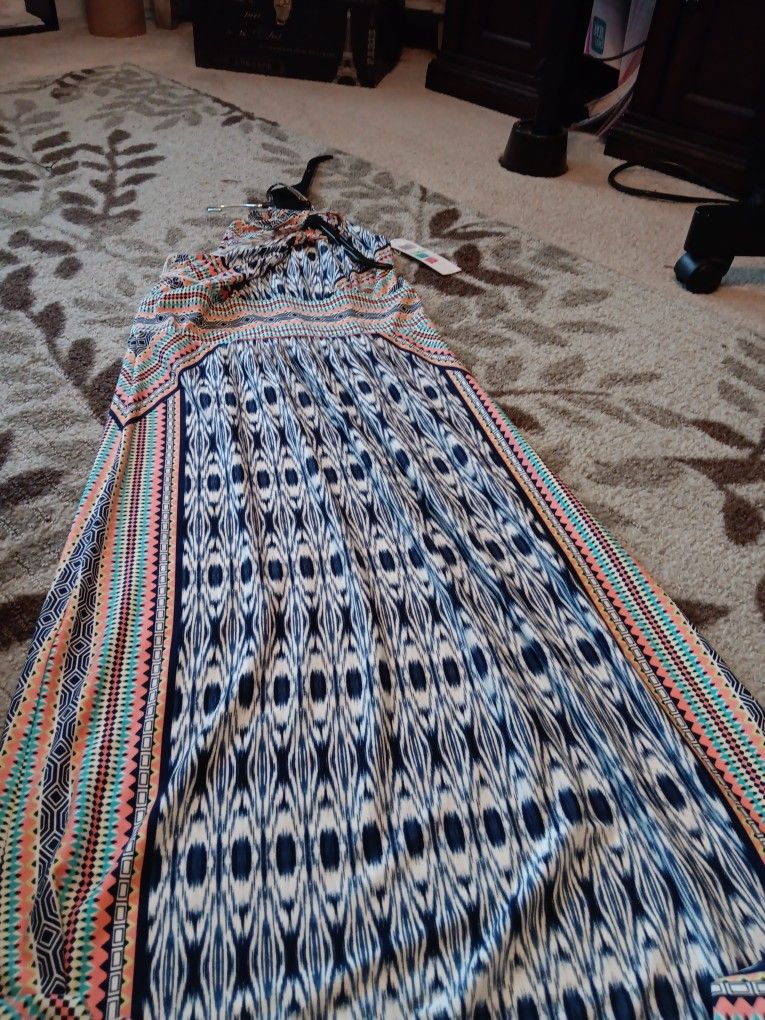 Long Sundress. New Size 8p.