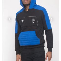 FLEECE KANGAROO POCKET HOODIE SIZE SMALL