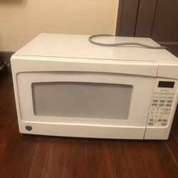 Microwave Works Great / ‘microondas En Bien Estado 