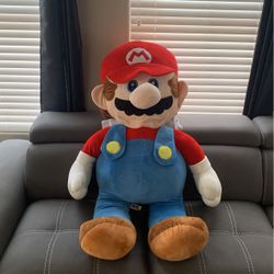 Nintendo Super Mario 4 Foot Tall Very Rare Premium Plush! 