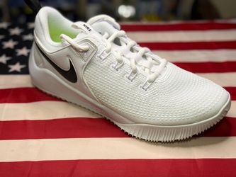 Nike White Low-Top Sneaker