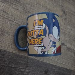  Sega Sonic the Hedgehog Blue Ceramic Large  Mug Cup " I'm Outta Here " 