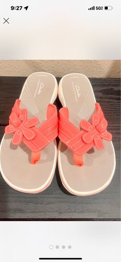 CLARKS • FLIP FLOPS Women • Size US 7 • Like new