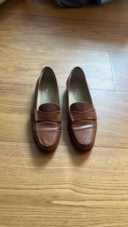 Gucci loafers 35.5 B