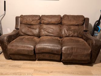 Free coach/sofa gratis