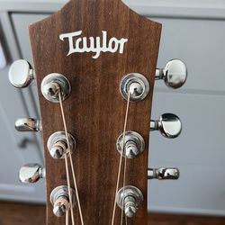 taylor guitar baby mahogany BT2 acoustic