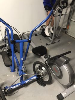 Streetstrider With Stand 