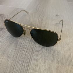 Rey-Ban Sunglass