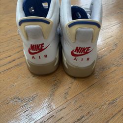 Nike Air Max size 9.5 available for shipping 