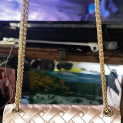 20cm x 10cm x 6cm (LxHxW) Preowned woman’s crossbody feels like jelly but is  light weight & luxerious. In good condition with 2 small pen marks on bo