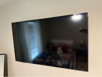 50 inch insignia TV