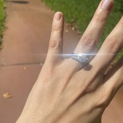 2.01 Carat Natural Diamonds Engagement Ring & Band