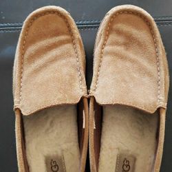 UGGs