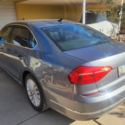 2016 Volkswagen Passat