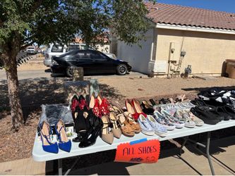 Size 8 to 10 Women’s Shoes