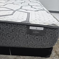 King Sizes Mattress And Box Spring