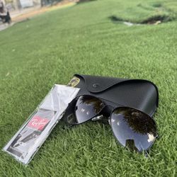 Ray-Ban Sunglasses 