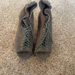 Koolaburra Grey Boots 