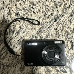 Samsung Digital Camera SL420 10.2 Mega Pixels 5x Optical Zoom No Charger