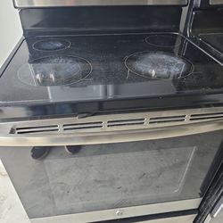GE STAINLES STEEL STOVE OVEN
