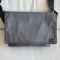 Men’s Jack Spade Tech Oxford Field Messenger (Retail $400)