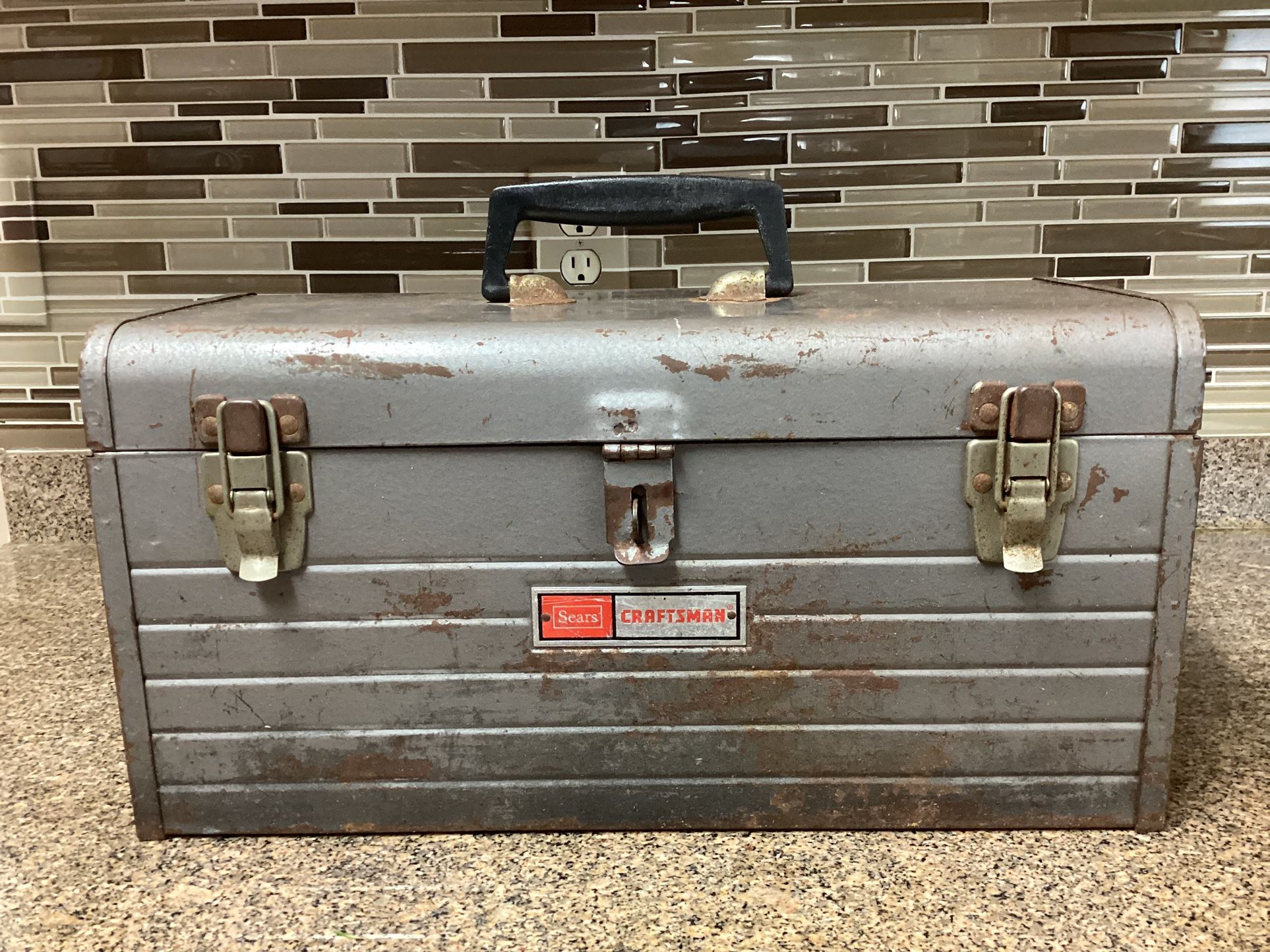 Tool Box-Sears Craftsman. (MS)