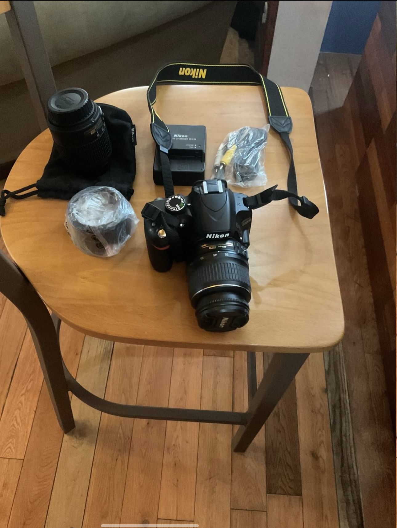 D3200 Nikon 24.2 MP CMOS Digital SLR With 18-55mm VR and 55-200mm non -VR DX