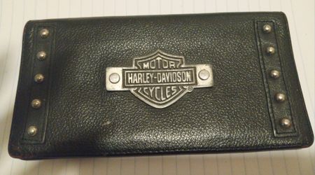 Harley Davidson Men's Leather Bi-Fold Trucker Drag Race Wallet