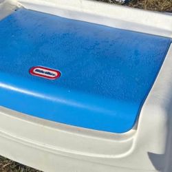 Little tikes toy box