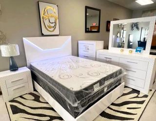 New 4pc bedroom set in box buy now pay later $39 down no credit needed