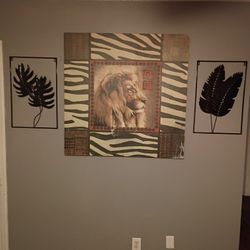 Lion Safari Picture With Two Metal Leaf Pictures