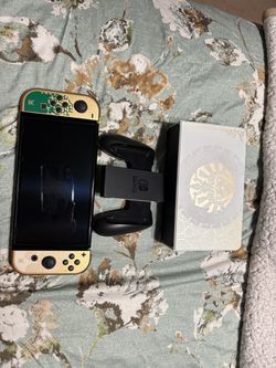 OLED Nintendo Switch/Grip/Case/Charger
