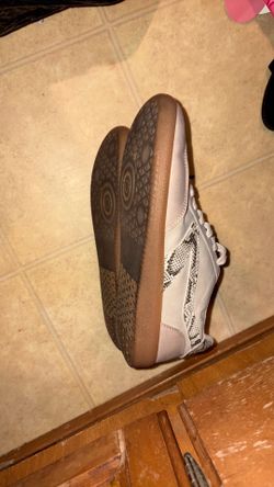 Dolce vita woman size 9