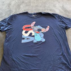 XXL Disney Stitch USA Graphic Tee