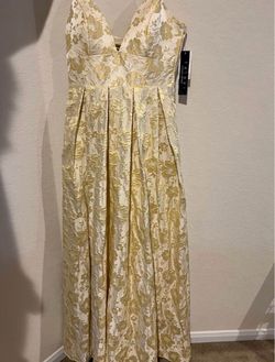 Trixxi Formal Gown - SIZE 9